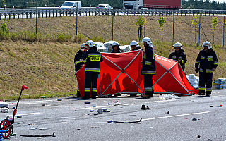 Tragiczny wypadek na S7. Nie żyje 63-letni kierowca samochodu dostawczego